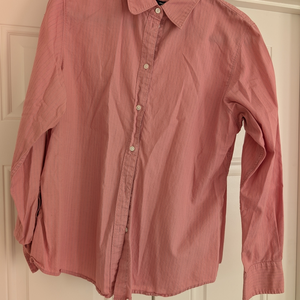 GAP Men's Casual Pink Button-Down Shirt
